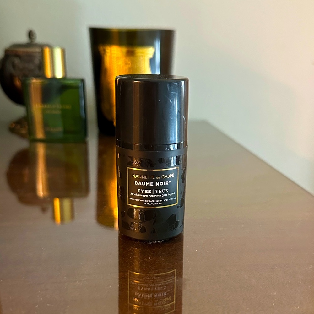 NEW - Nannette De Gaspe Eye Cream (in the airtight pump, not the jar)